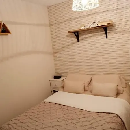 4 Personnes Vue Sur La Montagne